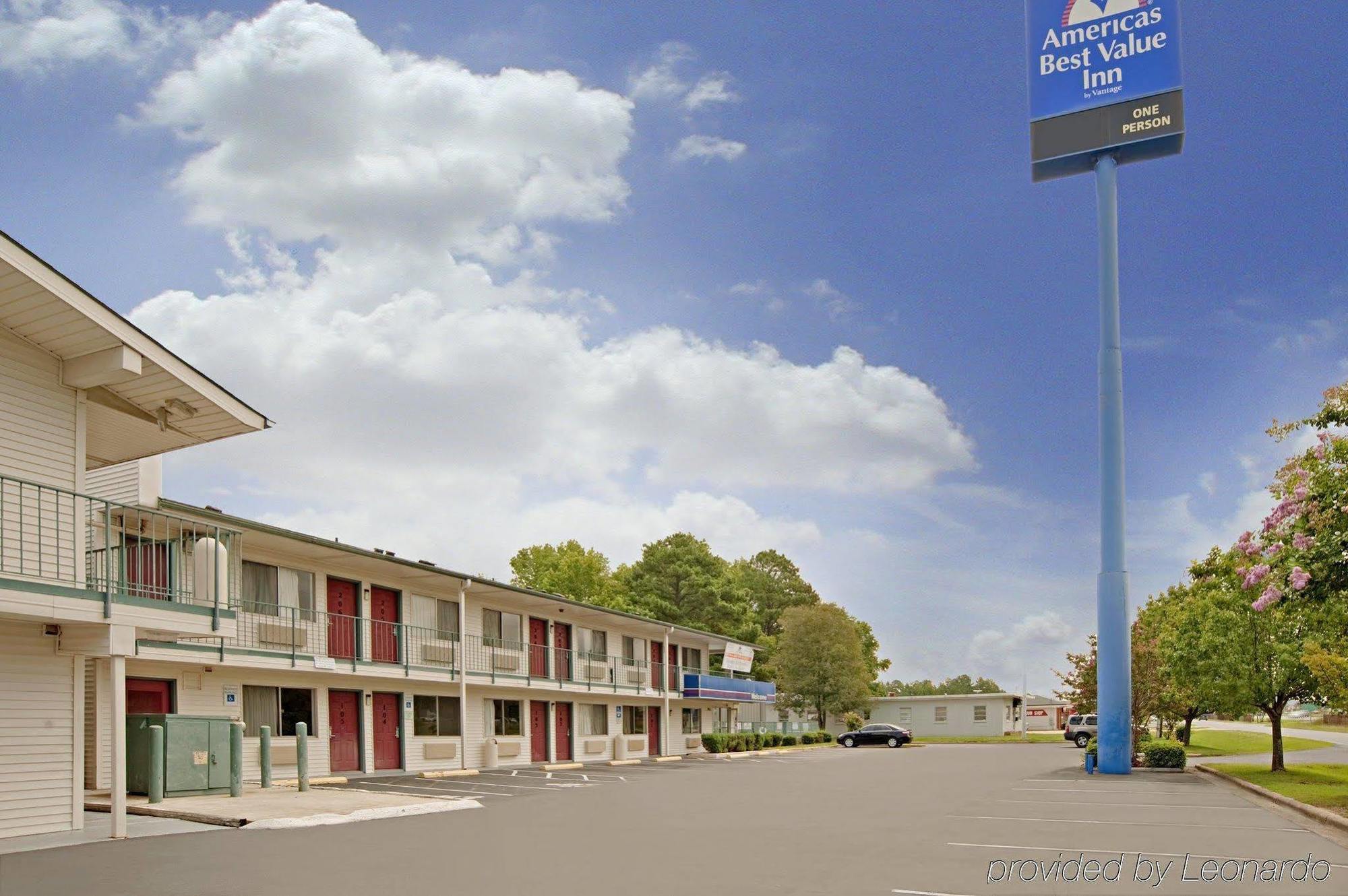 Americas Best Value Inn - Голдсборо Екстер'єр фото